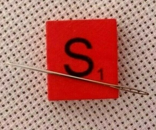 Scrabble tile needle - scrabble,