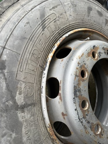 Pirelli 29580 r22 tyre - pirelli,