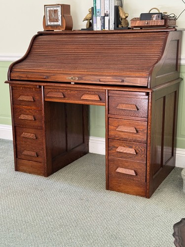 Antique oak roll - antique,