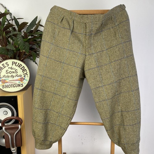 Bespoke tweed plus - plus, twos