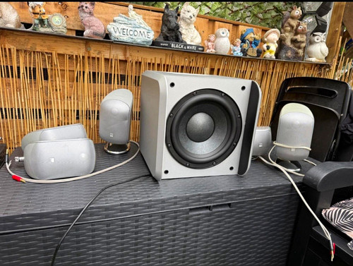 Bowers wilkins as2 5 1 - b&w,