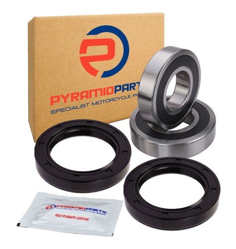 Rear wheel bearings seals - rear,