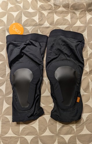 Pearl izumi summit knee - izumi, guards