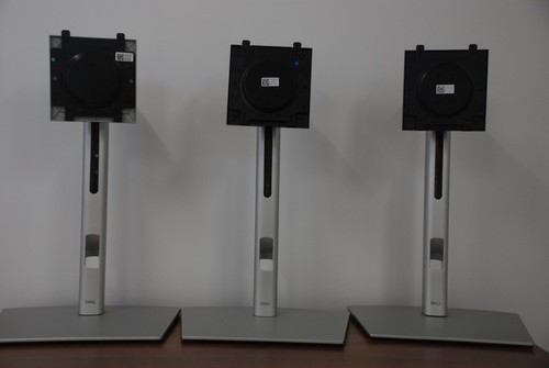 Silver dell monitor - 3x, stand