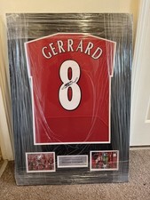Steven Gerrard SIGNED 2005 LFC
