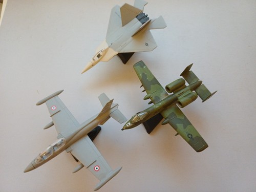 Del prado diecast model jet - prado,