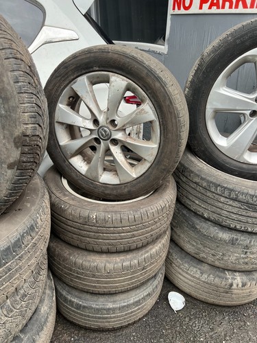 Vauxhall corsa wheels - d, and