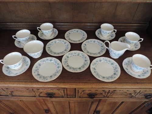 Colclough braganza bone - colclough,