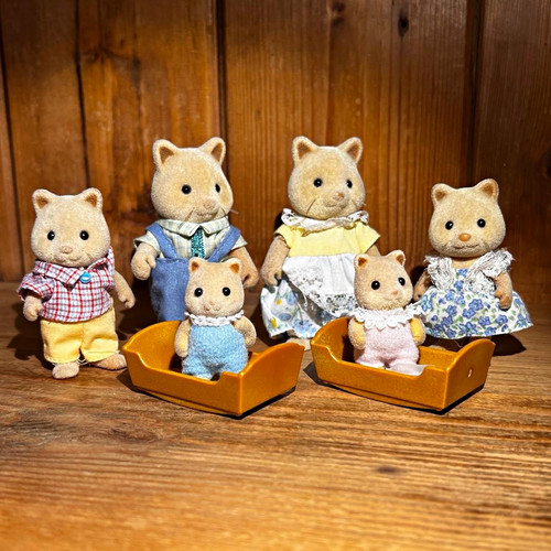 Sylvanian families flocked - families, fox