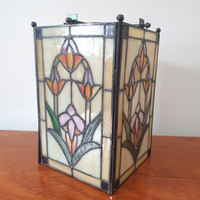 Traditional Square Tiffany