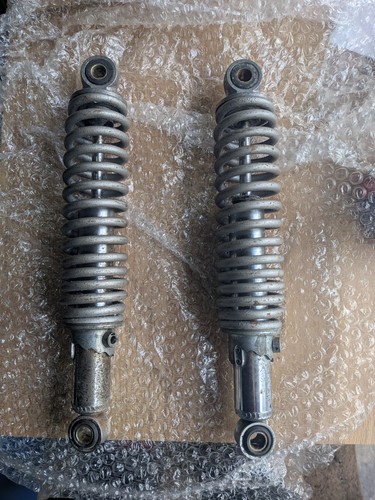 Suzuki 250 rear - gt,