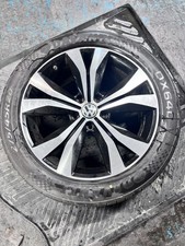 VOLKSWAGEN TOUAREG GENUINE 275