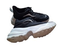 Black  & White Buffalo London