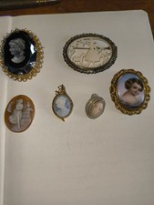 Mixed Lot of Cameo Brooches