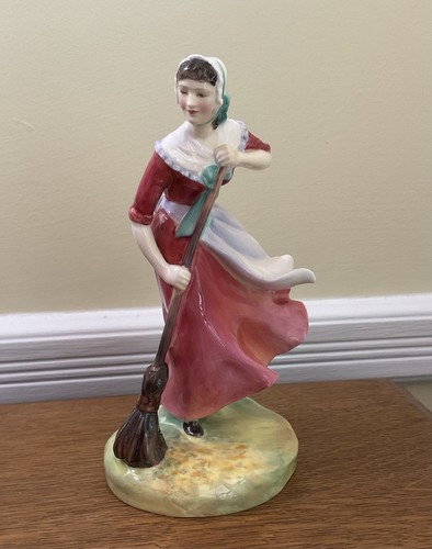 Royal doulton figurine - doulton,