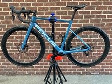 Focus Izalco 8.7 carbon bike