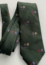 Silk Tie, Ascot, Green With Multicoloured Jockey Shirts / Crops