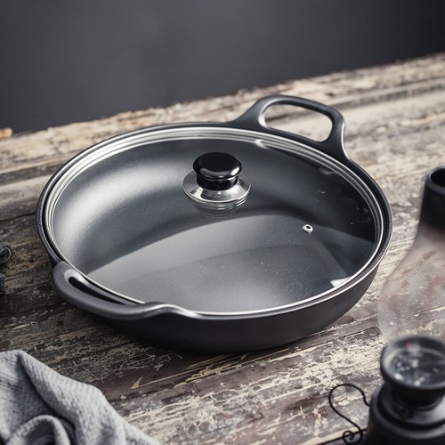 Pre seasoned frying pan - frying, with