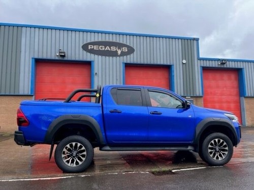Toyota hilux standard sports - toyota,