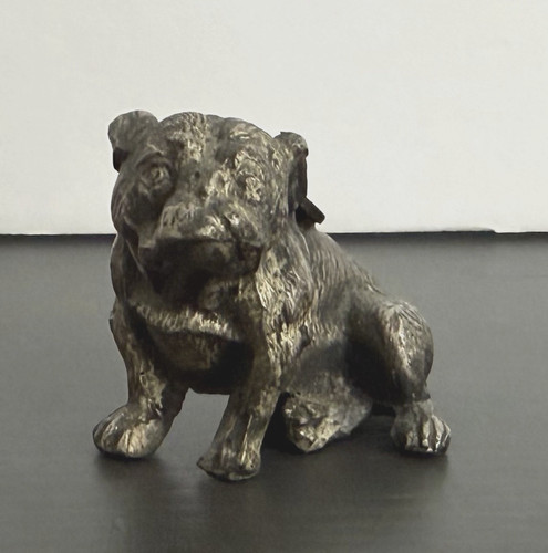 Antique yale bulldog - yale,