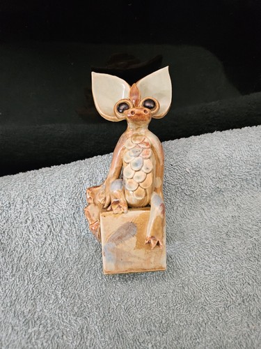 Yare pottery dragon - pottery,