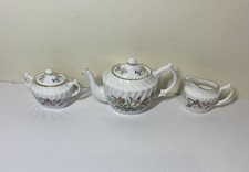 Aynsley Wild Tudor Fine Bone