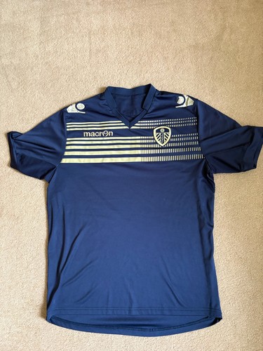 Leeds united macron training - united,