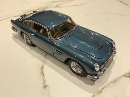 Danbury mint 1964 aston - danbury,
