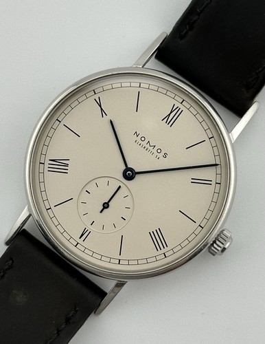 Extremely rare open caseback - rare,