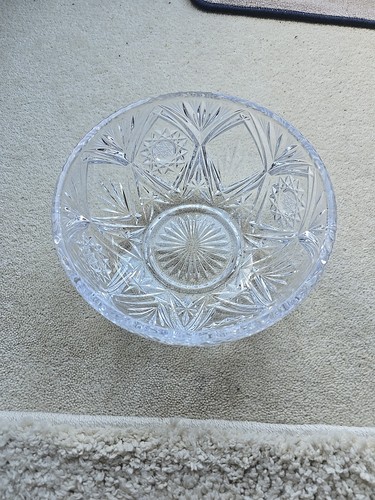 Cut glass crystal bowl - cut,