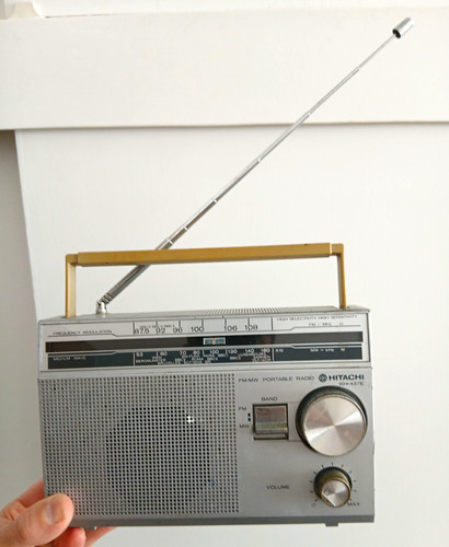 Hitachi 437e portable radio - kh-437e,