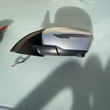 NISSAN QASHQAI J11 N/S PASSENGER SIDE WING MIRROR  WITH CAMERA SILVER 2013-2020