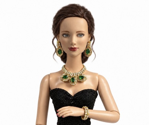 Robert tonner doll - robert,