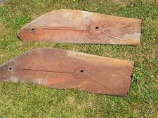 2 Ransoms YL 28 match mold boards 