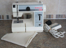 Vintage Singer Compact