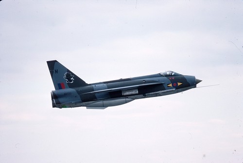 Raf lightning xr720 at - lightning, f3,