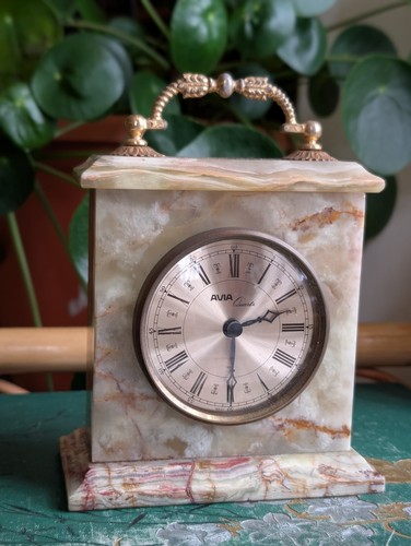 Avia clock west german - avia,