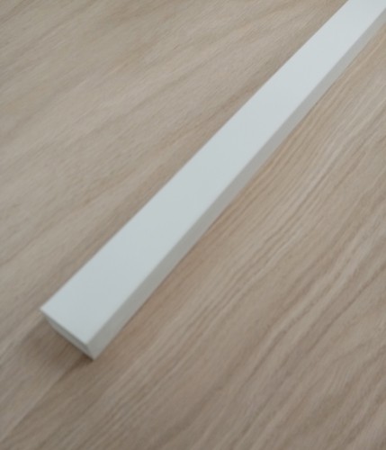 Blank square primed pine 32mm - square,
