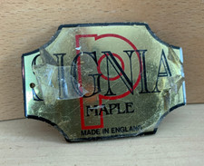 PREMIER SIGNIA Maple BADGE