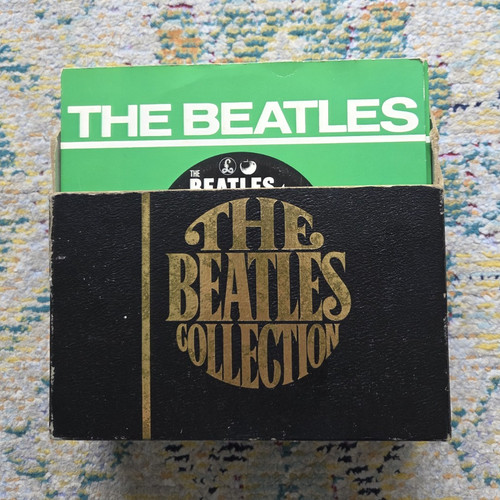 The beatles singles - beatles,