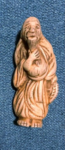 Japanese netsuke hand carved - netsuke,, hand-carved