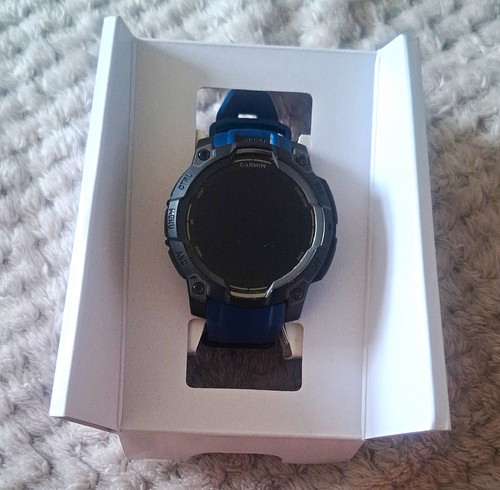 Garmin instinct amoled gps - garmin,