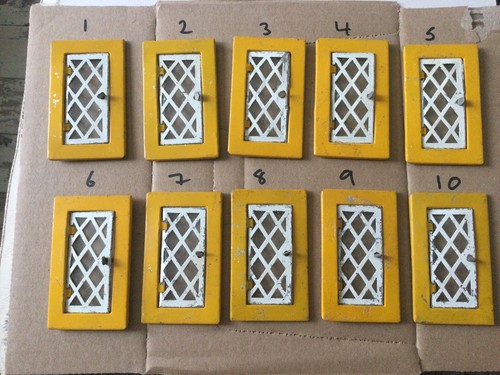 Rare vintage dolls house - dolls,