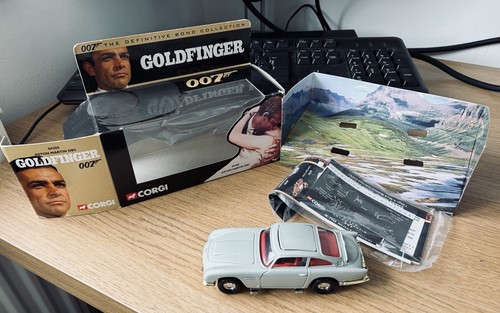 Corgi aston martin - (04305), db5