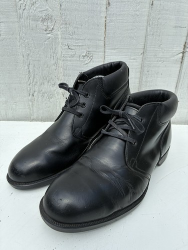Vintage army boots - vintage, safety