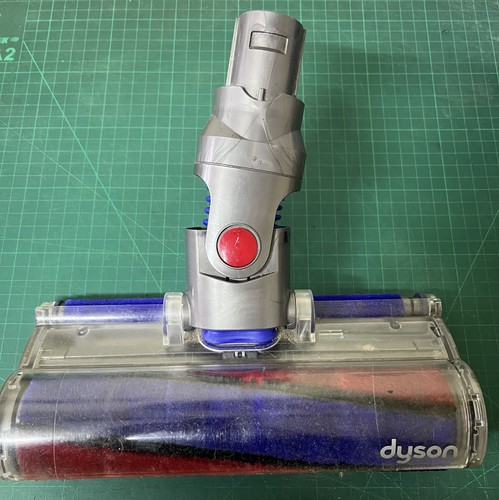 Dyson soft roller - v6, cleaner