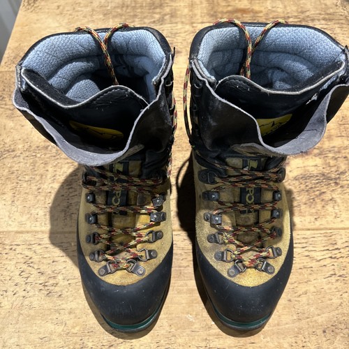 Men mountaineering boots - men’s,