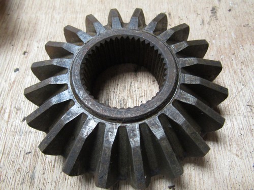 Bedford axle differential - , sun