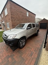 Toyota Hilux 2.4d Mobile Workshop
