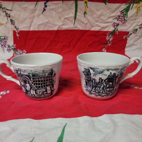 Two royal tudor ware - (2),